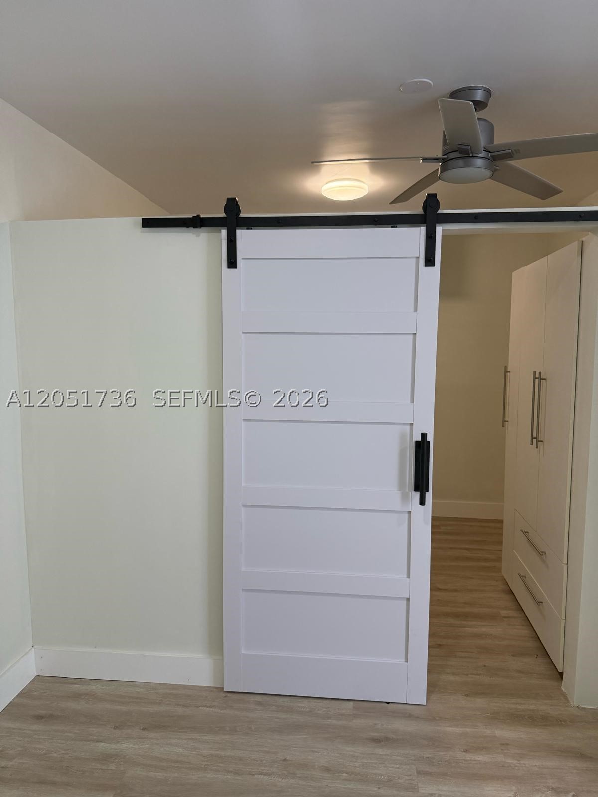 SUNRISE GOLF VILLAGE SEC - Residential Lease