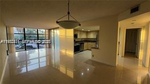 200 LESLIE CONDO - Residential