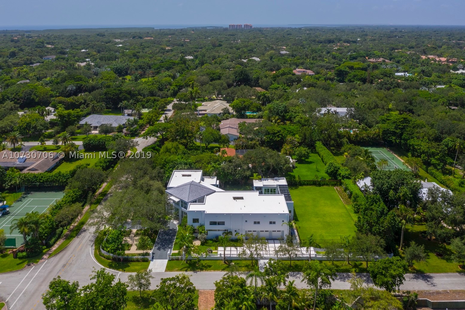 CORAL HILL - Residential