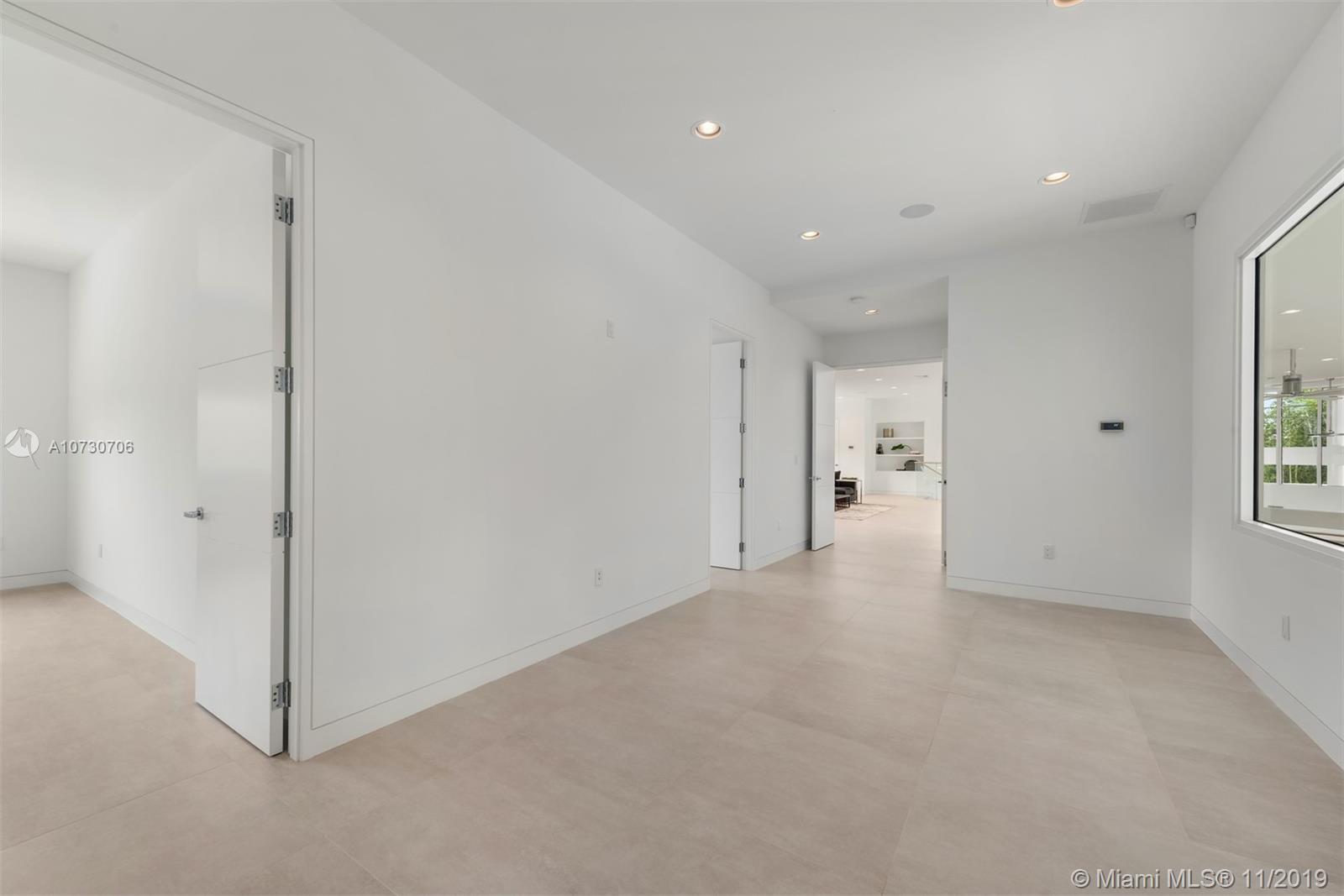 CORAL HILL - Residential