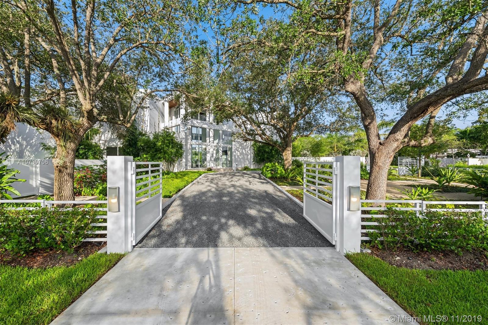 CORAL HILL - Residential