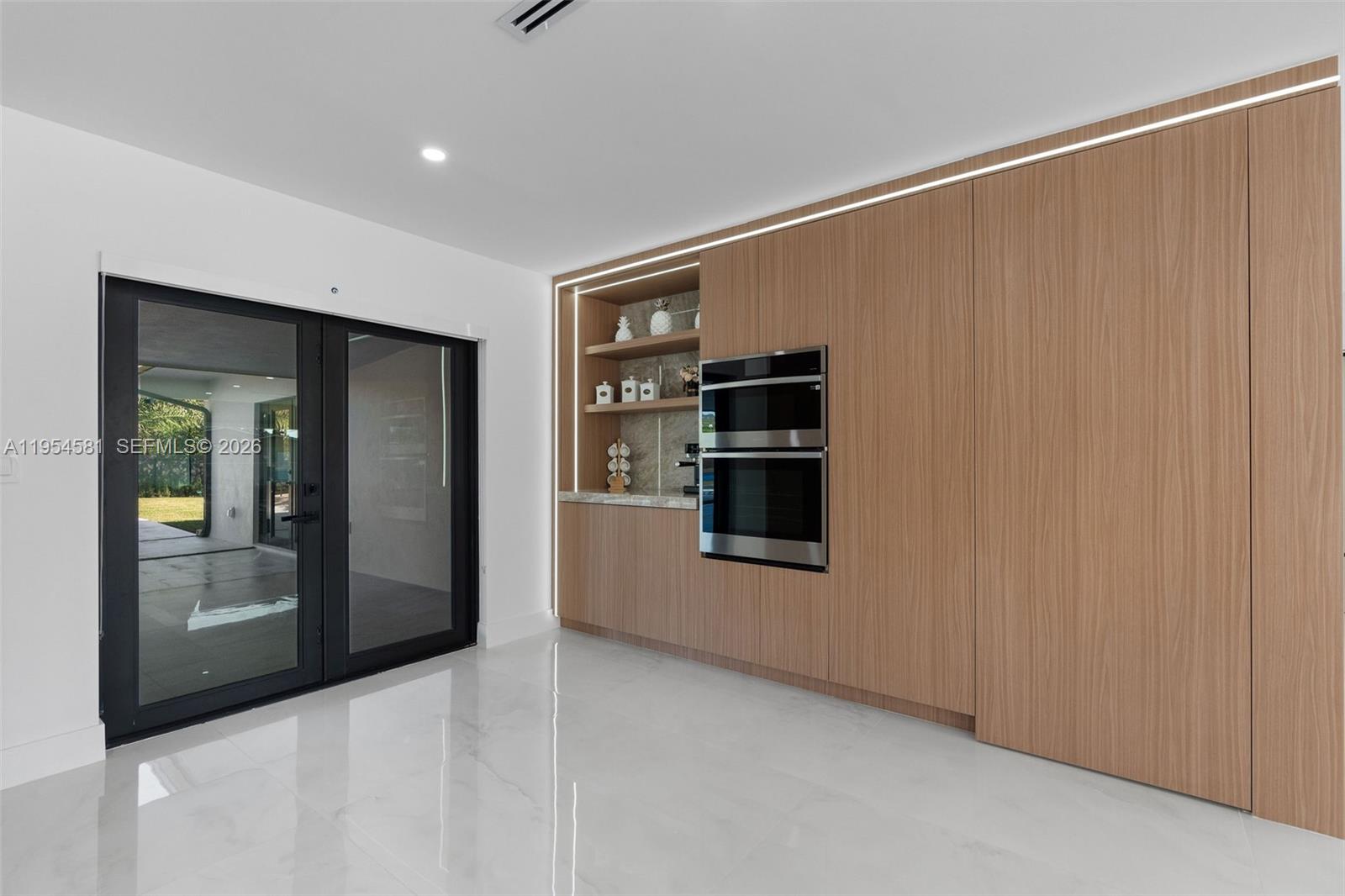 TRIPLETTS ADDN TO GOULDS - Residential