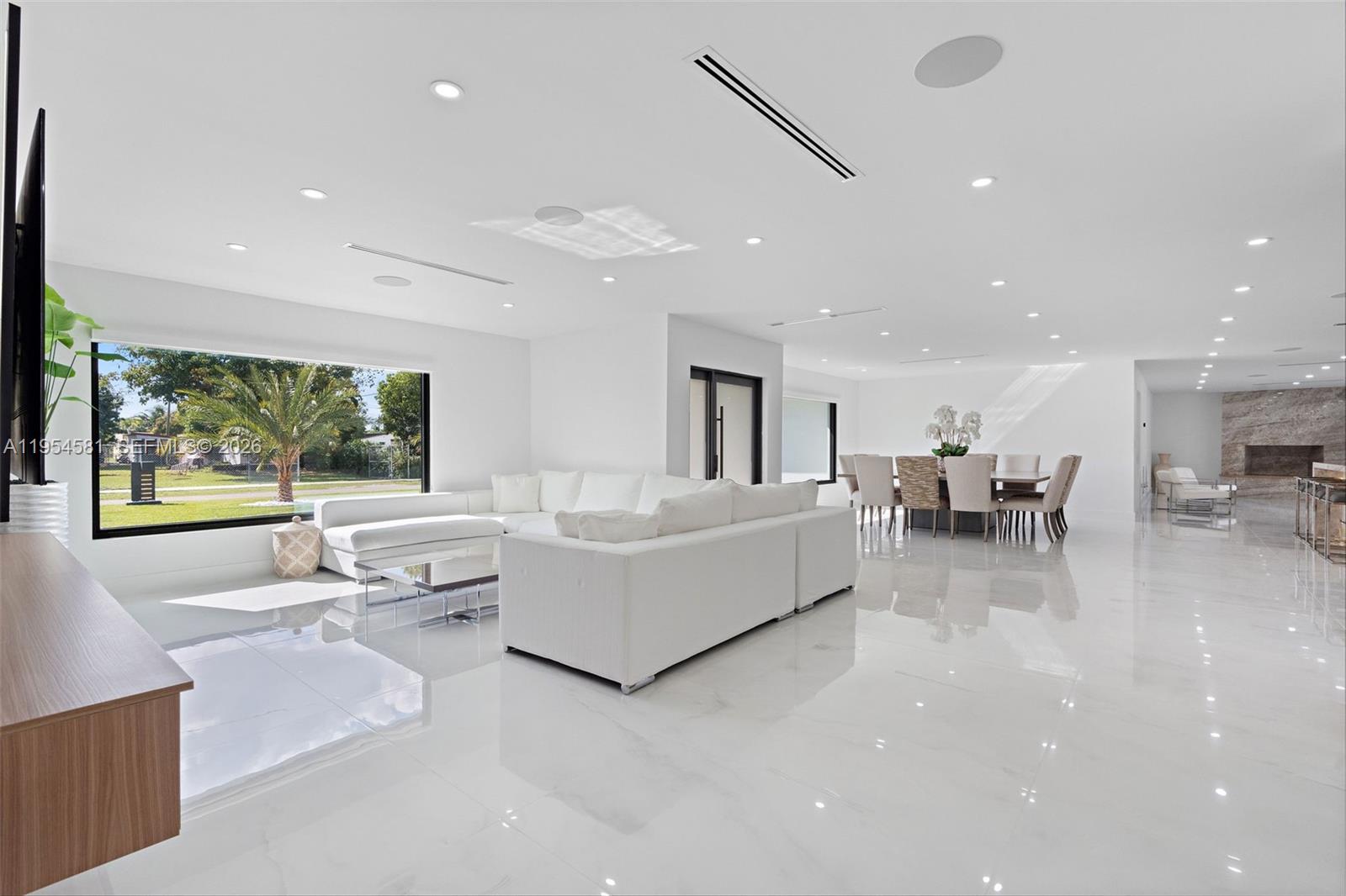 TRIPLETTS ADDN TO GOULDS - Residential