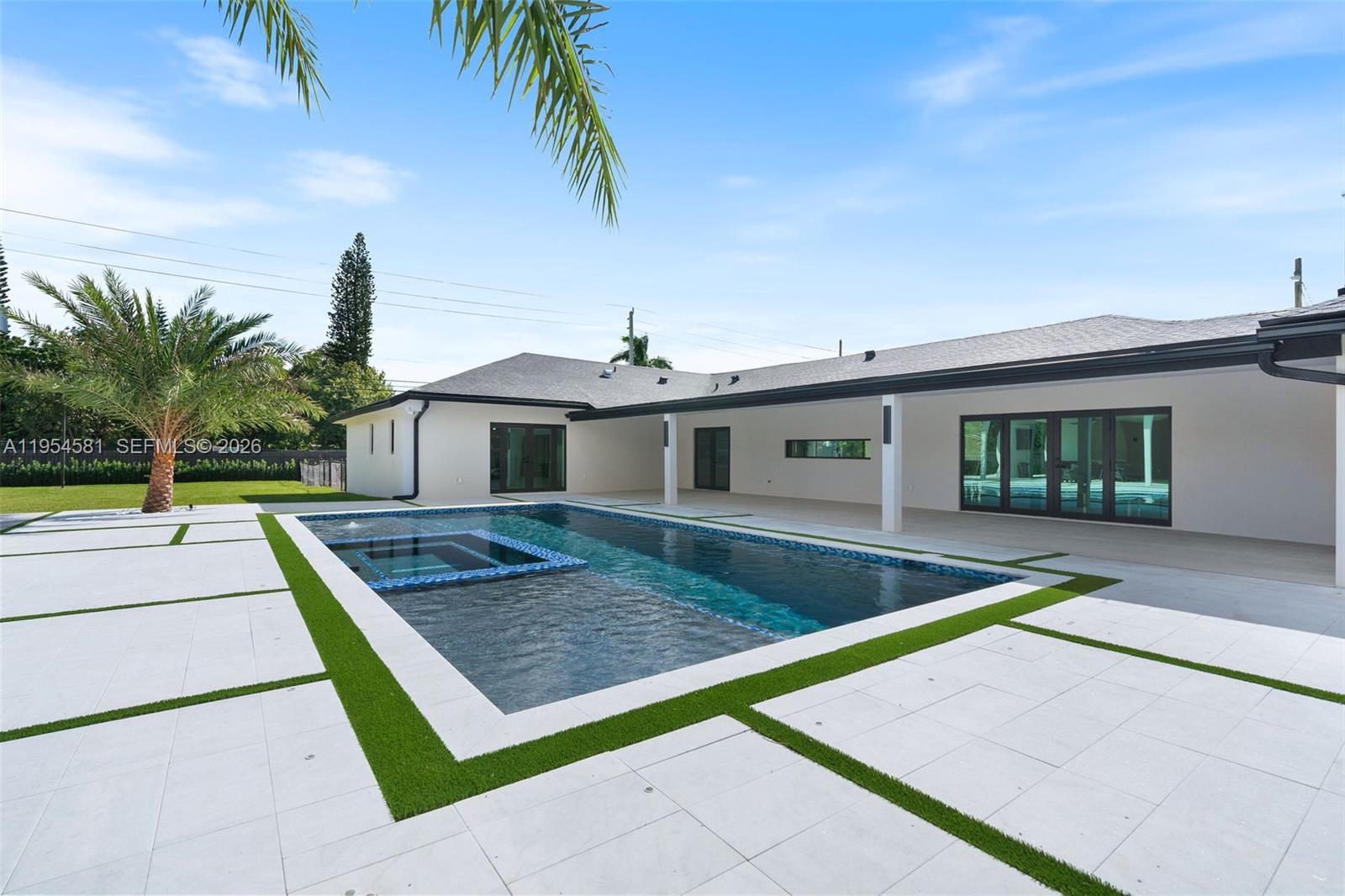 TRIPLETTS ADDN TO GOULDS - Residential