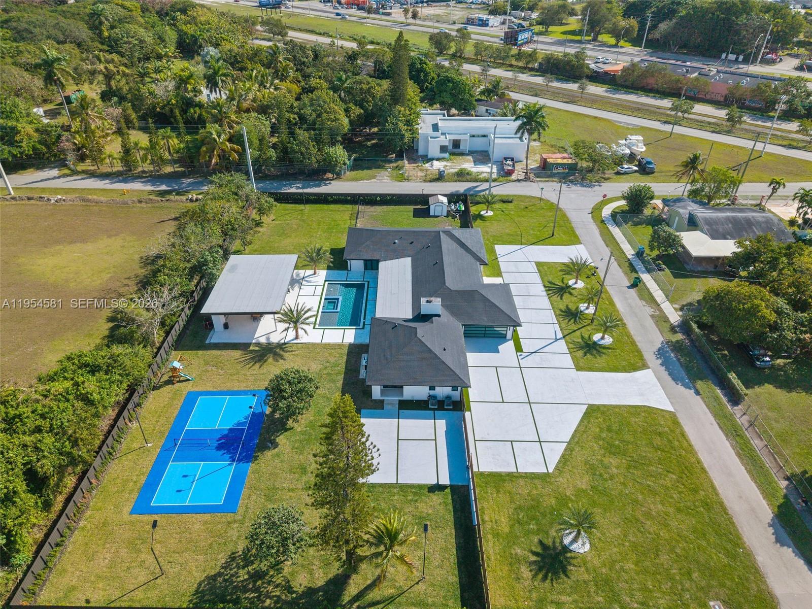 TRIPLETTS ADDN TO GOULDS - Residential