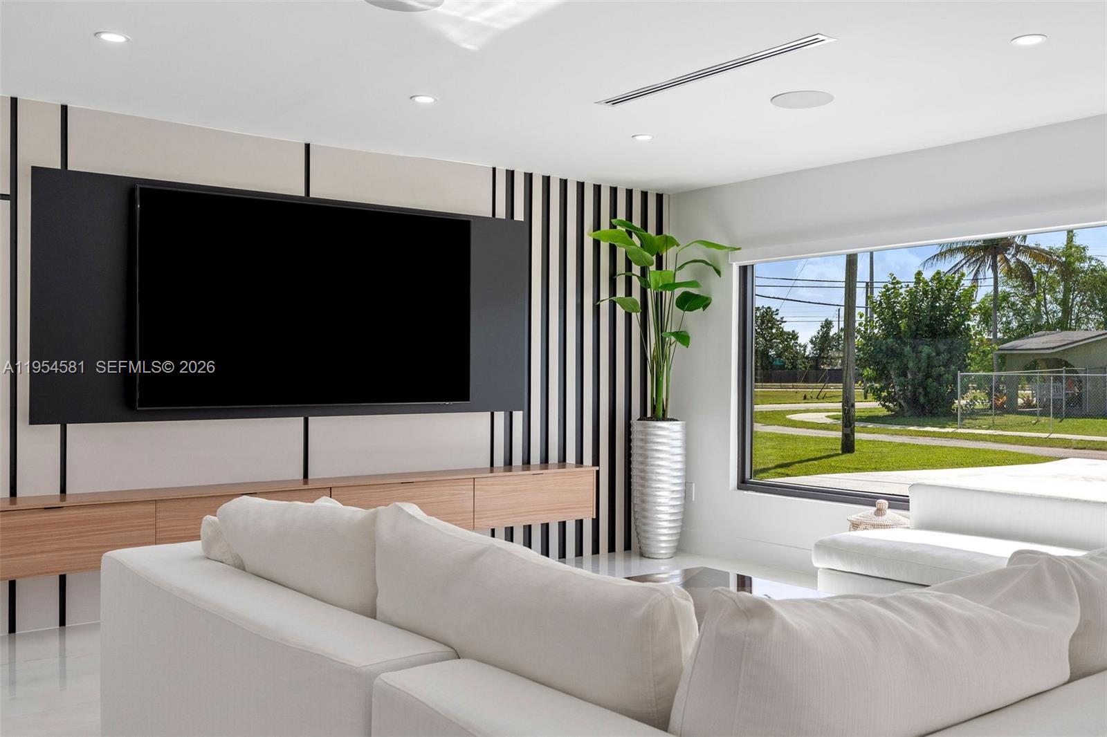 TRIPLETTS ADDN TO GOULDS - Residential