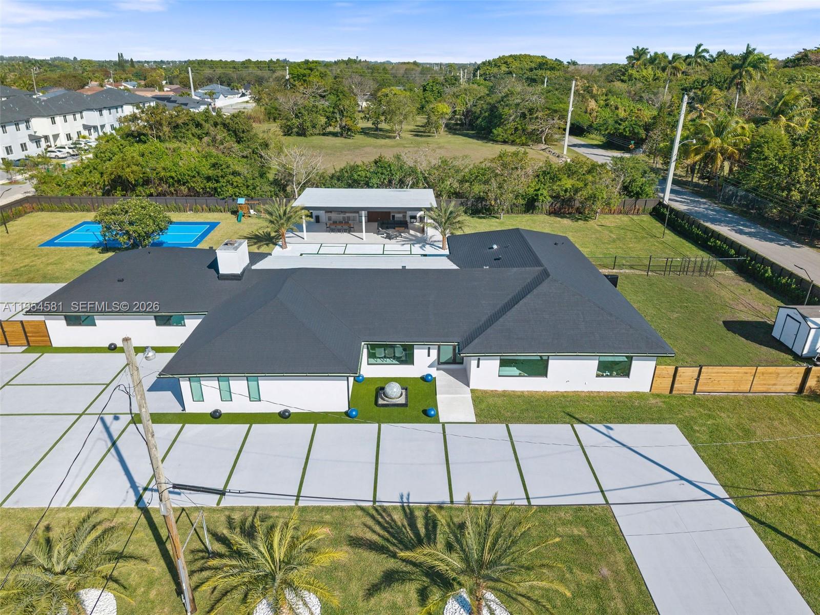 TRIPLETTS ADDN TO GOULDS - Residential