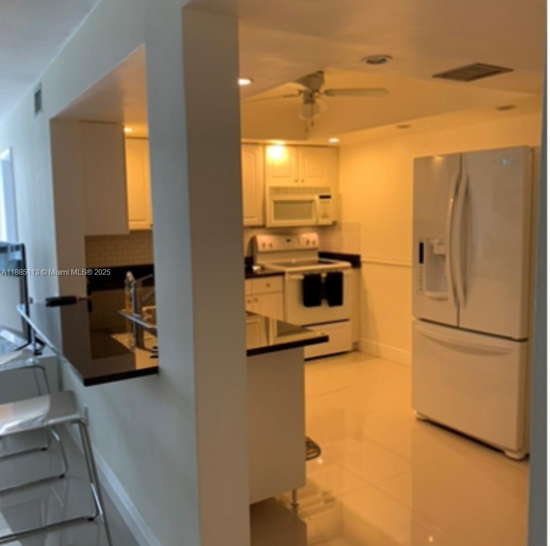 TOWERS OF OCEANVIEW SOUTH - Residential Lease