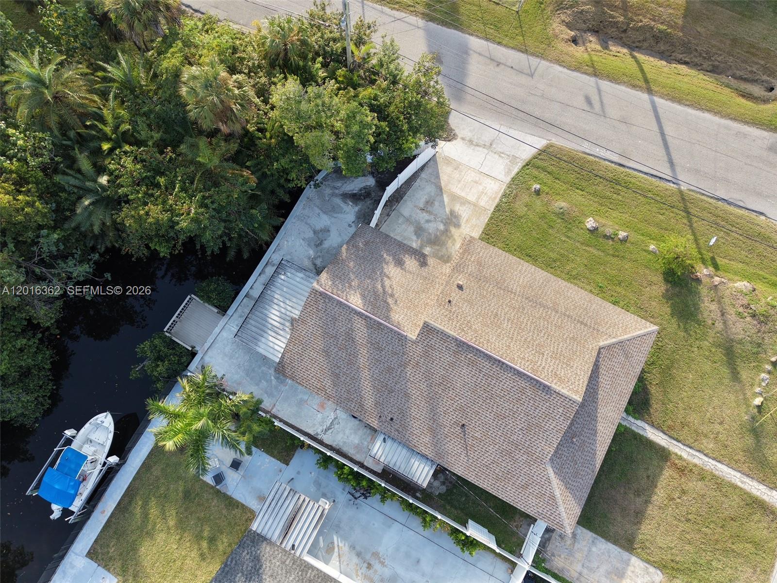 Holeusa - Residential