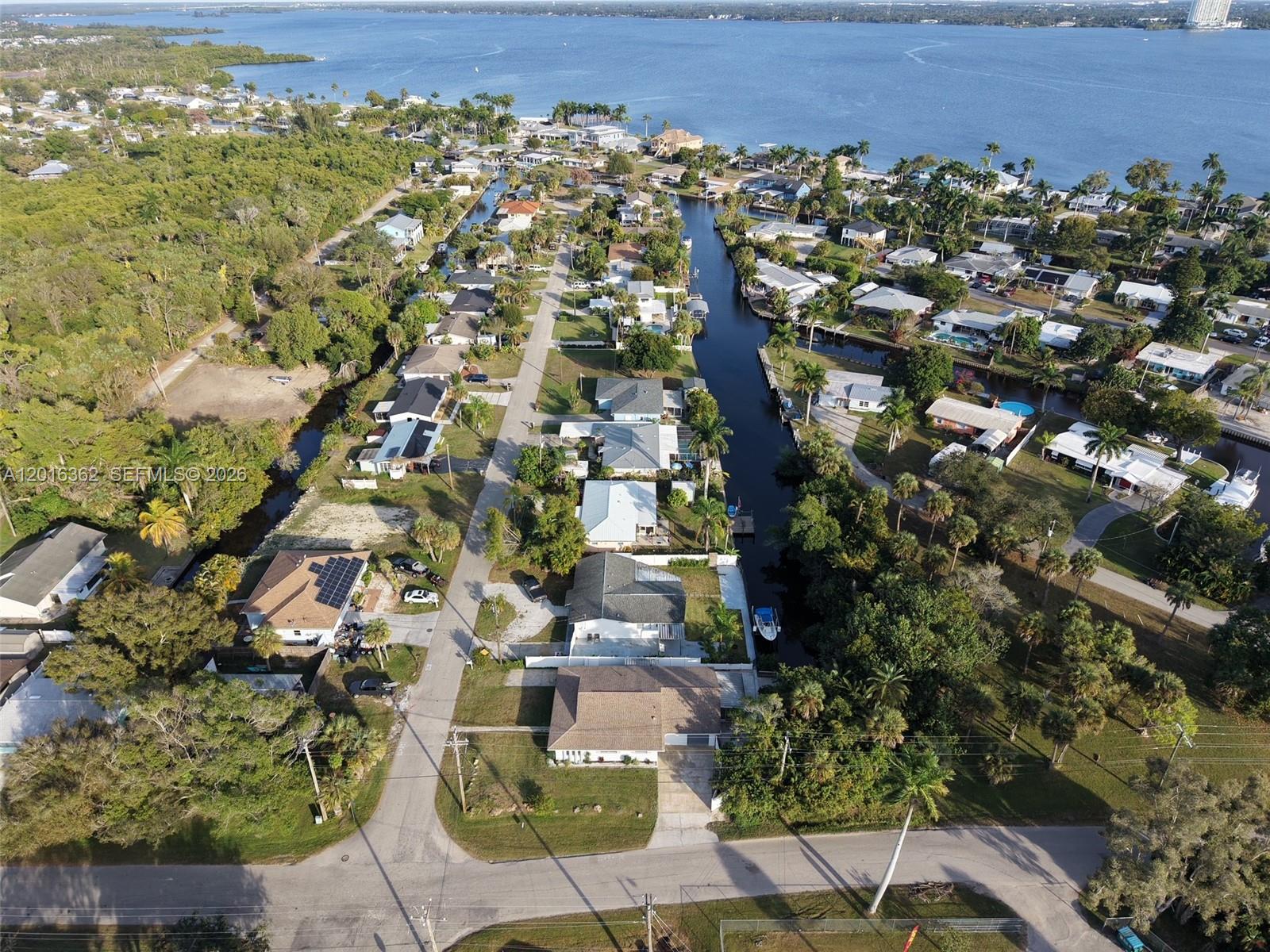 Holeusa - Residential