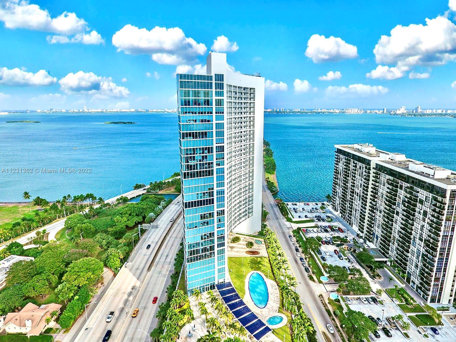 BLUE CONDO - Residential Lease