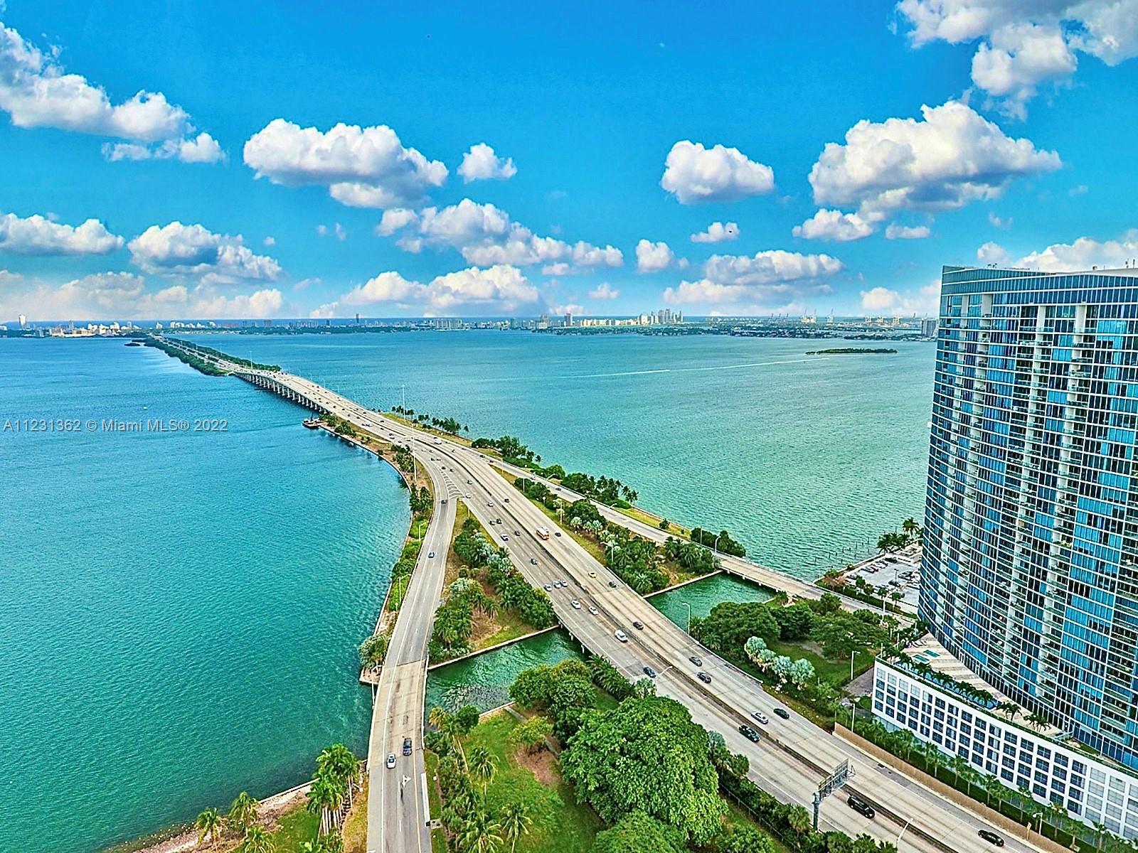 BLUE CONDO - Residential Lease