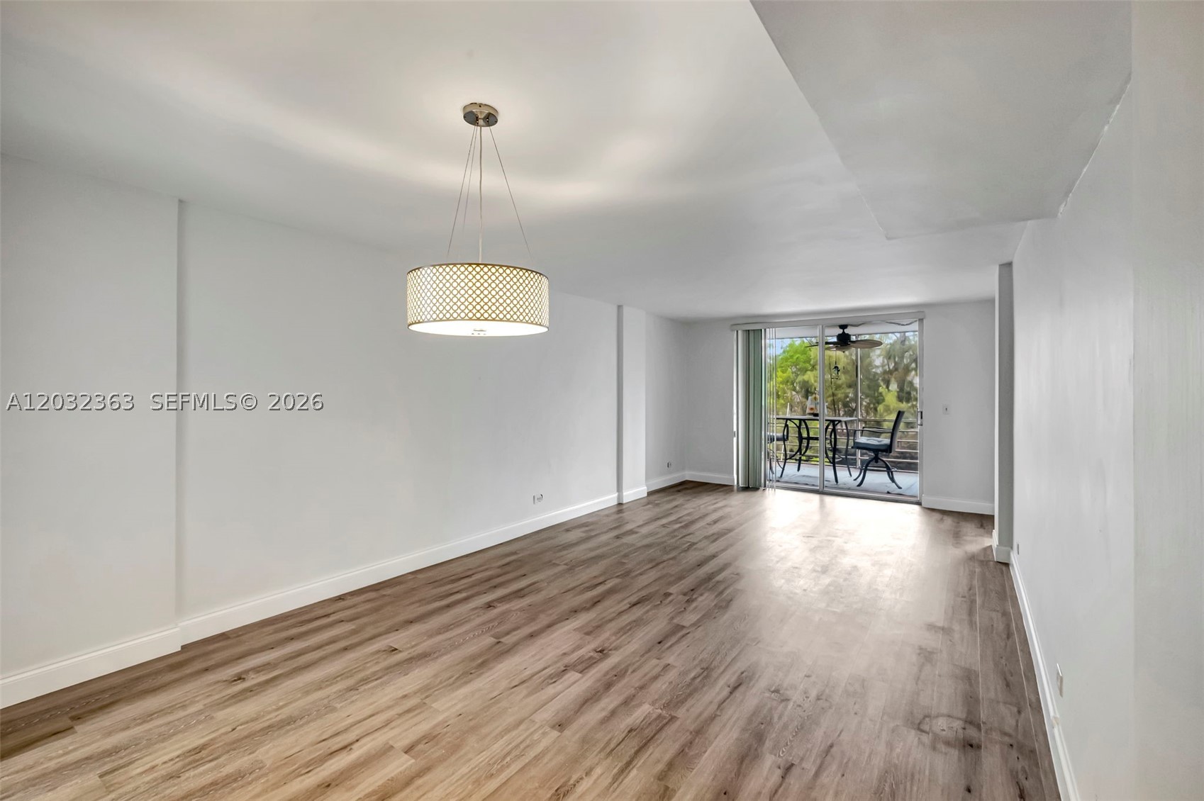 EASTERN SHORES WHITE HOUS - Residential Lease