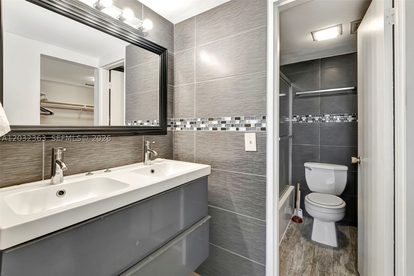 EASTERN SHORES WHITE HOUS - Residential Lease