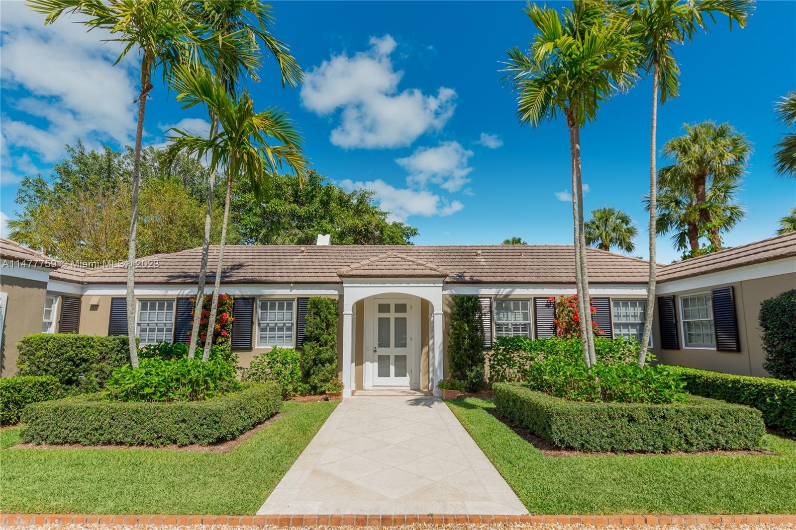 Welcome to 111 Gomez Rd, an island retreat nestled in the heart of Jupiter Island. This elegant property offers 4 bedrooms and 4 bathrooms, with an interior that exudes warmth and sophistication. The open-concept design and high-end finishes create an inviting atmosphere, and the lush, tropical landscaping enhances the island living experience. Enjoy the convenience of being on this exclusive island while still being close to Hobe Sound's world-class golf courses. Take advantage of this unique opportunity to own a piece of Jupiter Island's interior beauty.