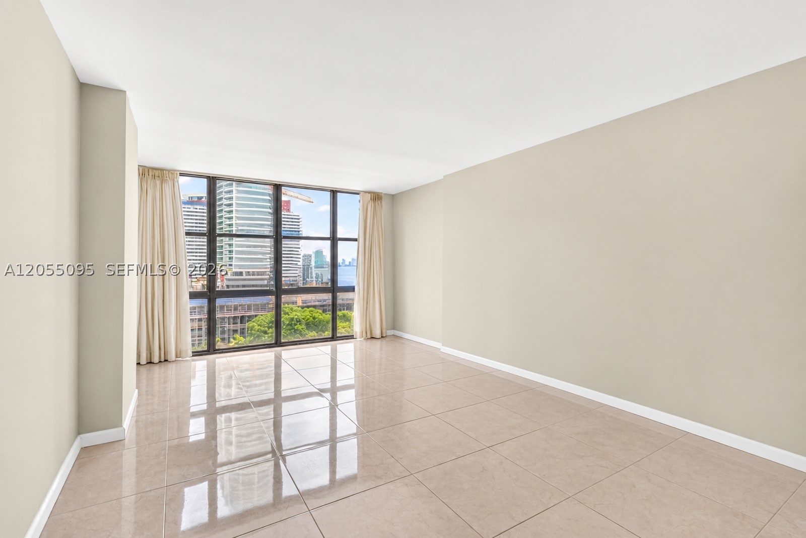 BRICKELL PLACE CONDO - Residential