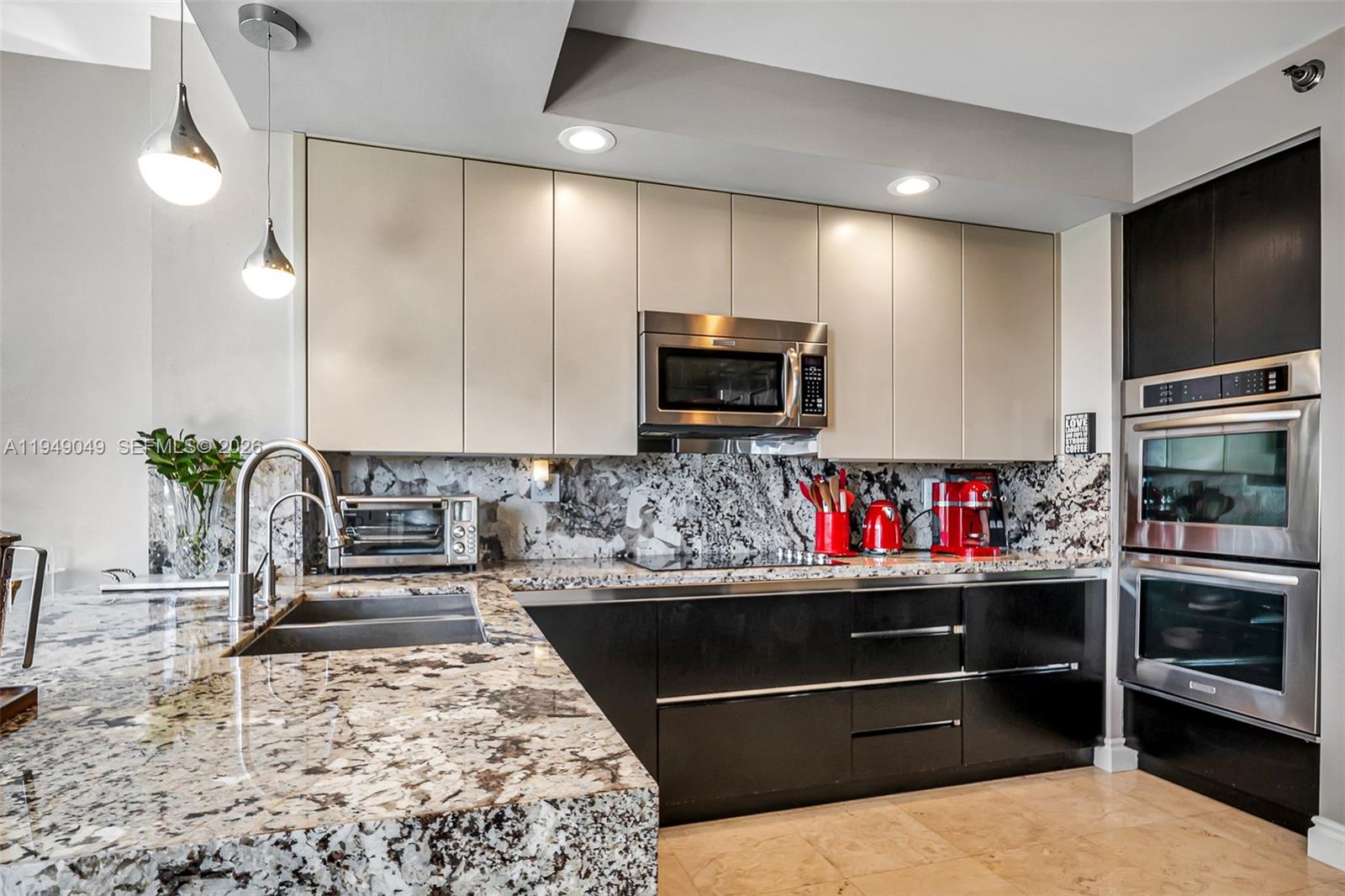 ATLANTIC II AT THE POINT - Residential