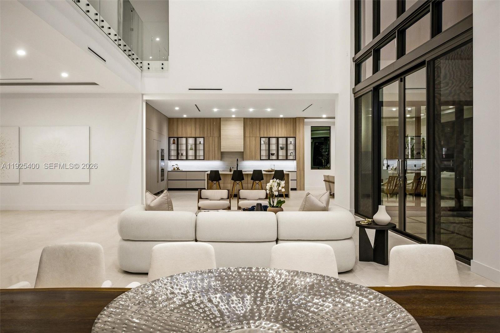 HILLMONT - Residential