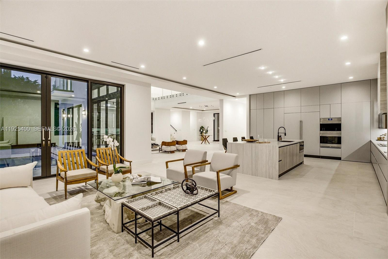 HILLMONT - Residential