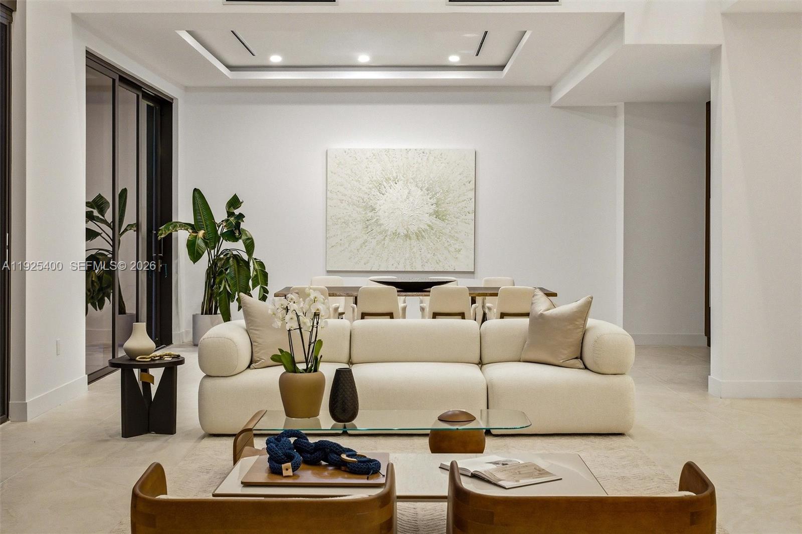 HILLMONT - Residential