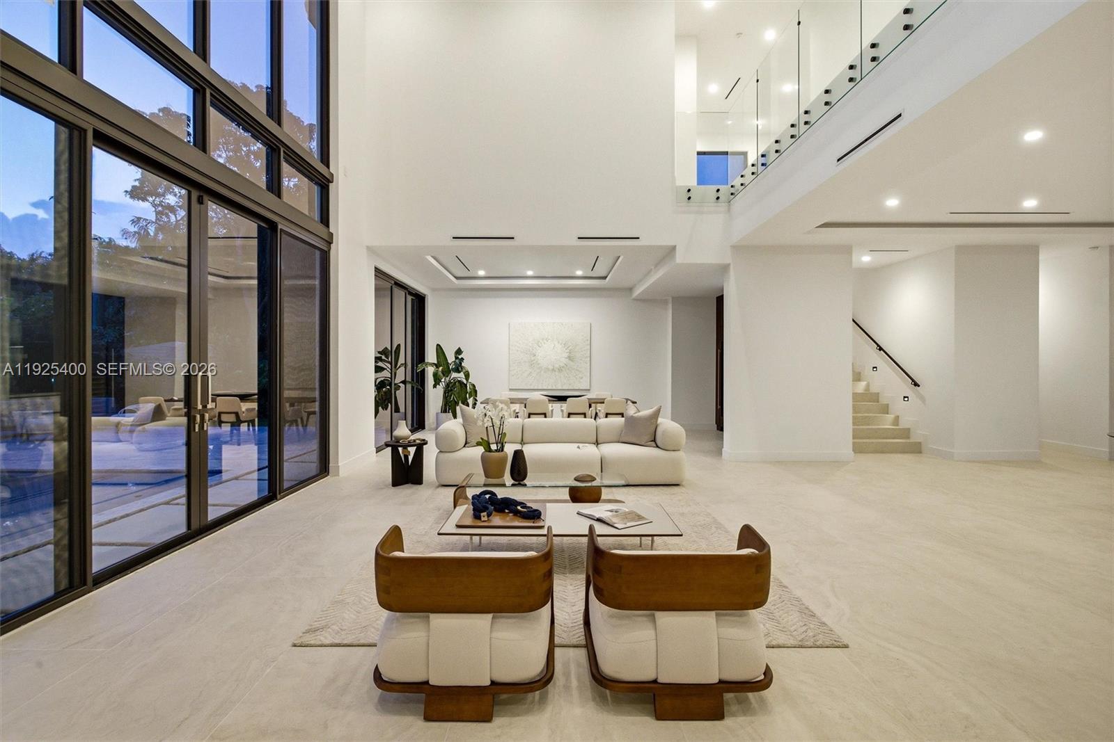HILLMONT - Residential