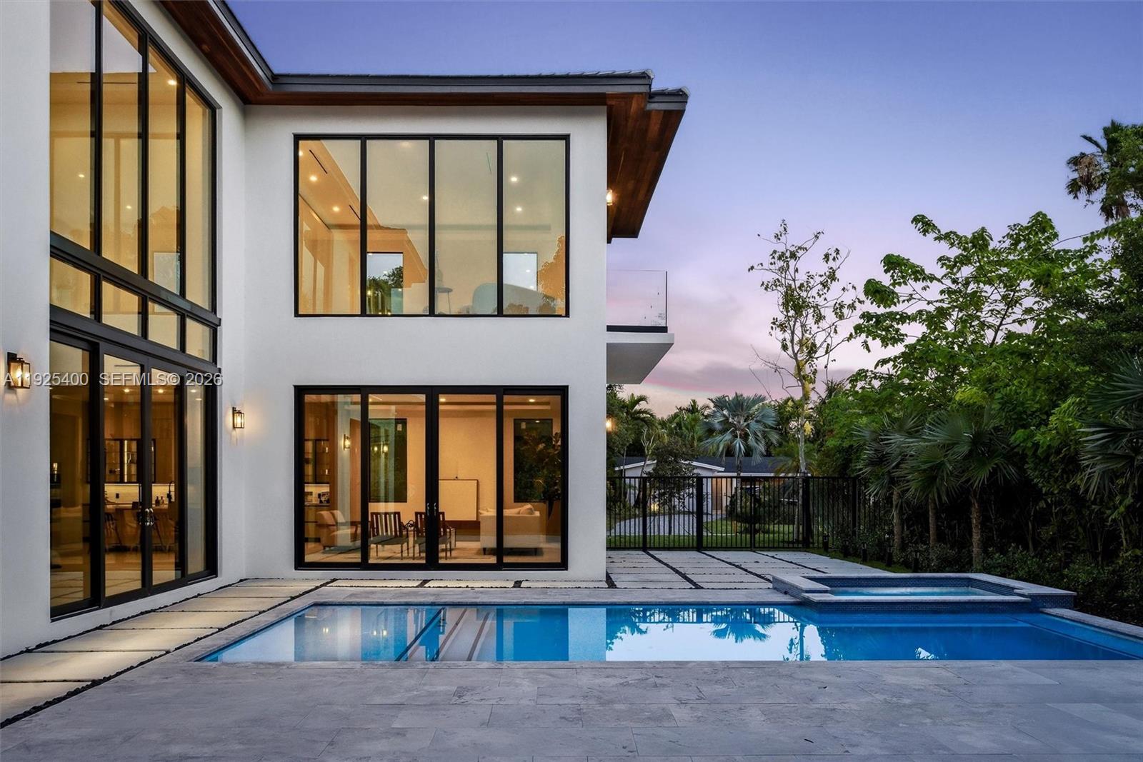 HILLMONT - Residential