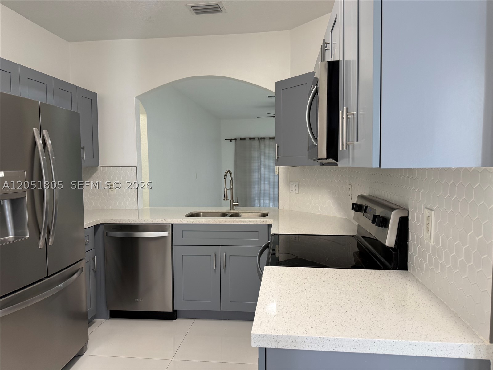 LAS BRISAS AT DORAL CONDO - Residential Lease