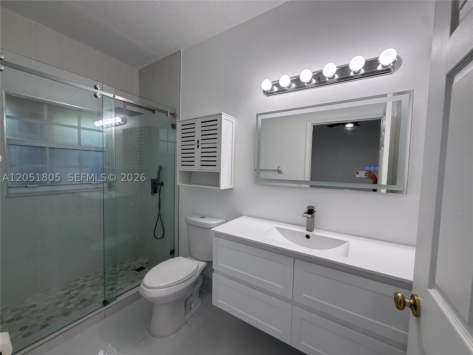 LAS BRISAS AT DORAL CONDO - Residential Lease