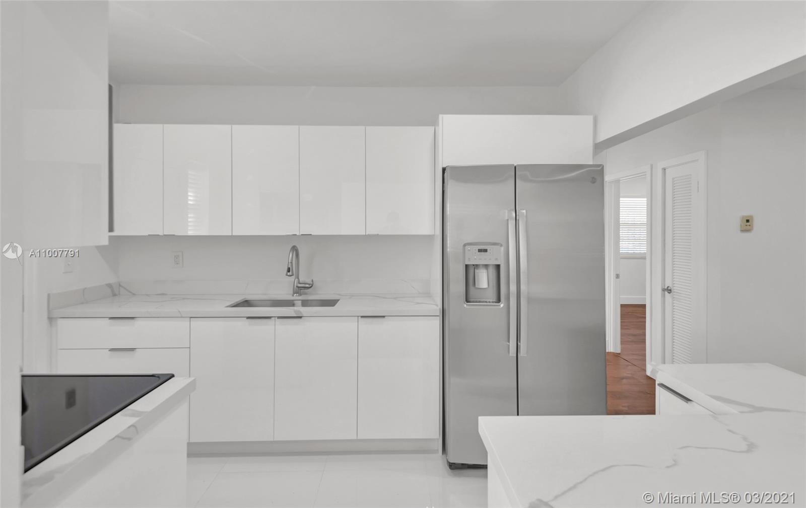 Just remodeled 2bed/1bath, including new floors, paint, bathroom, and appliances. Unit located one block away from the Design District, on the east part of Buena Vista.
Walking distance to restaurants, shops in Midtown and The Design District. 
Washer and dryer on site. Great location!! available for immediate move-in.