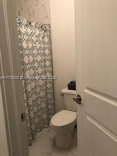HIDDEN LAKES TOWNHOMES - Residential Lease