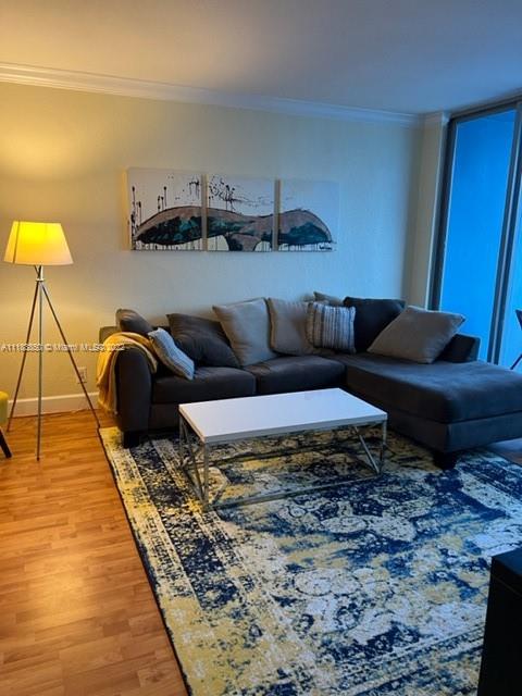 401 BLU OF NORTH BEACH CO - Residential Lease