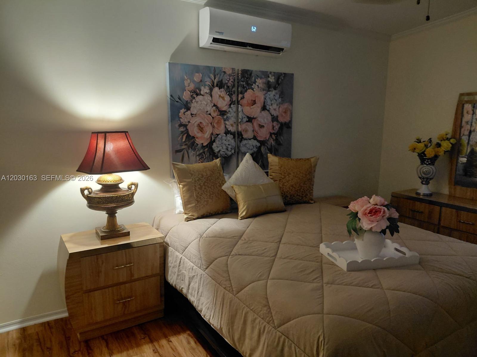 GATEWAY WEST CONDO - Residential