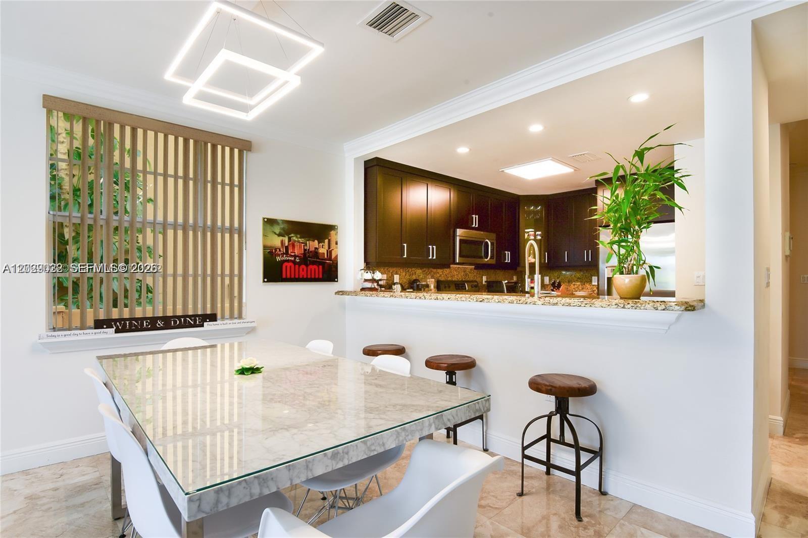 SHORELINE CONDO - Residential Lease