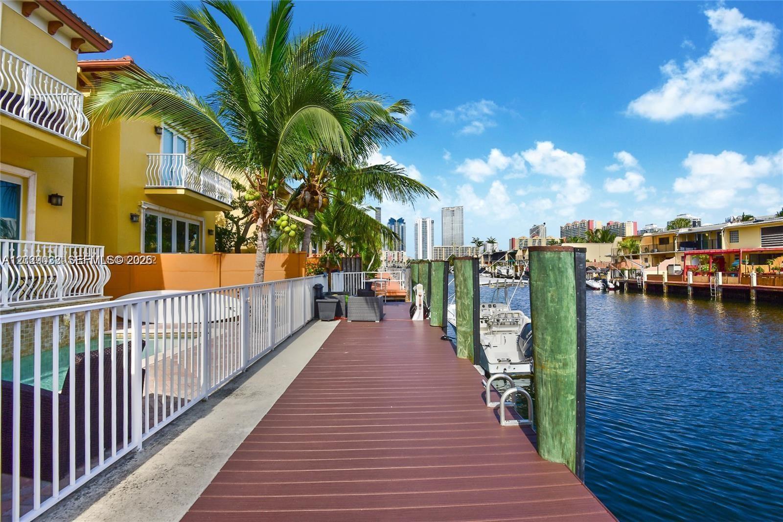 SHORELINE CONDO - Residential Lease