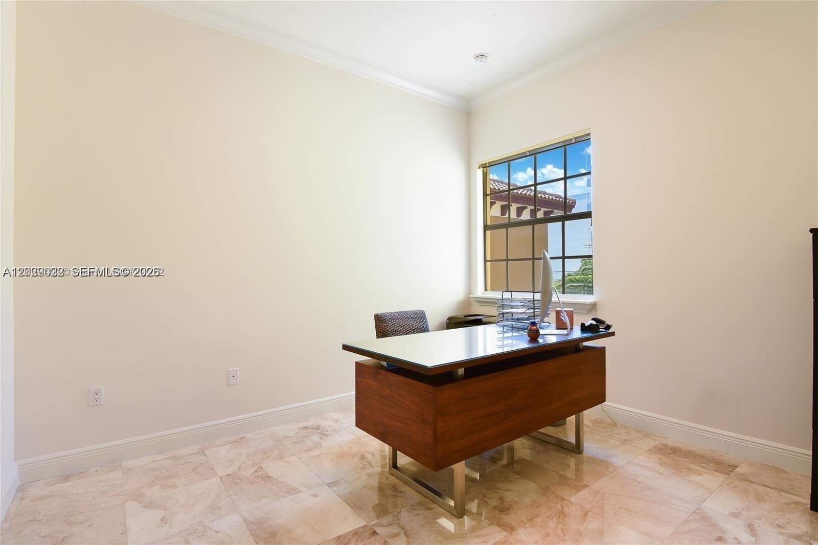 SHORELINE CONDO - Residential Lease