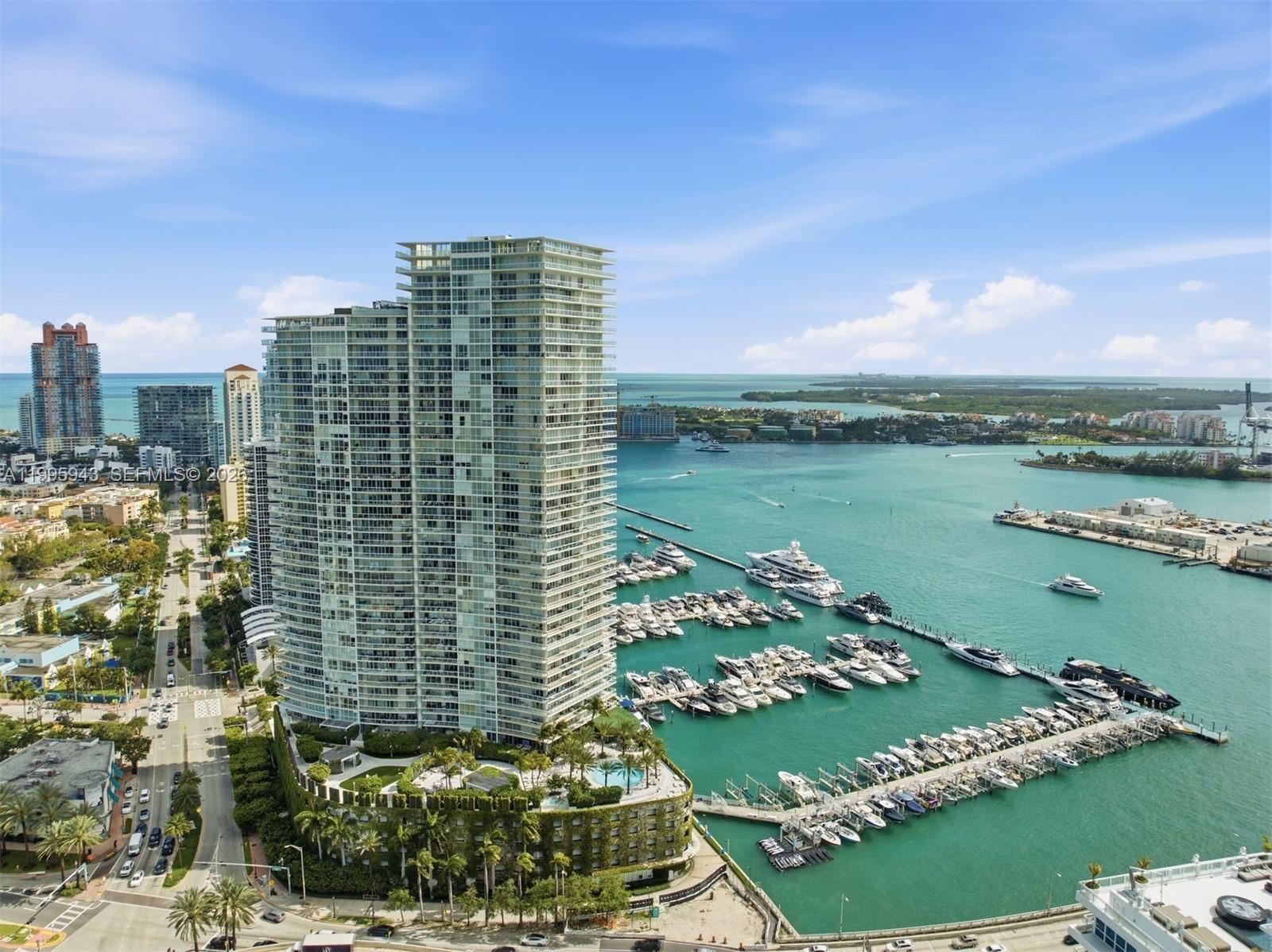 ICON CONDO - Residential