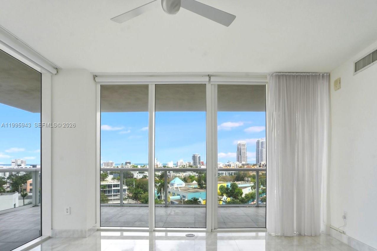 ICON CONDO - Residential
