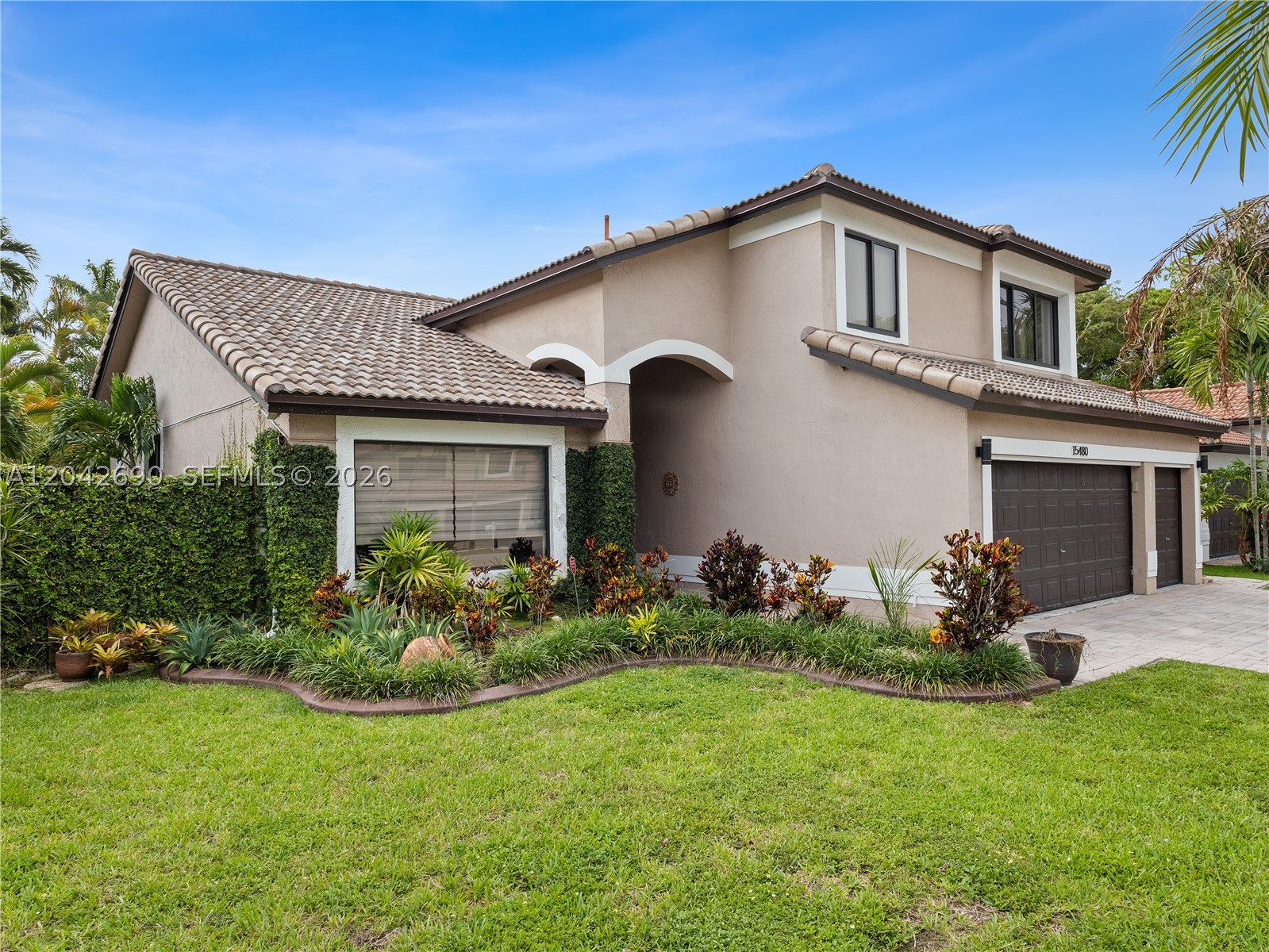 OAK CREEK - Residential