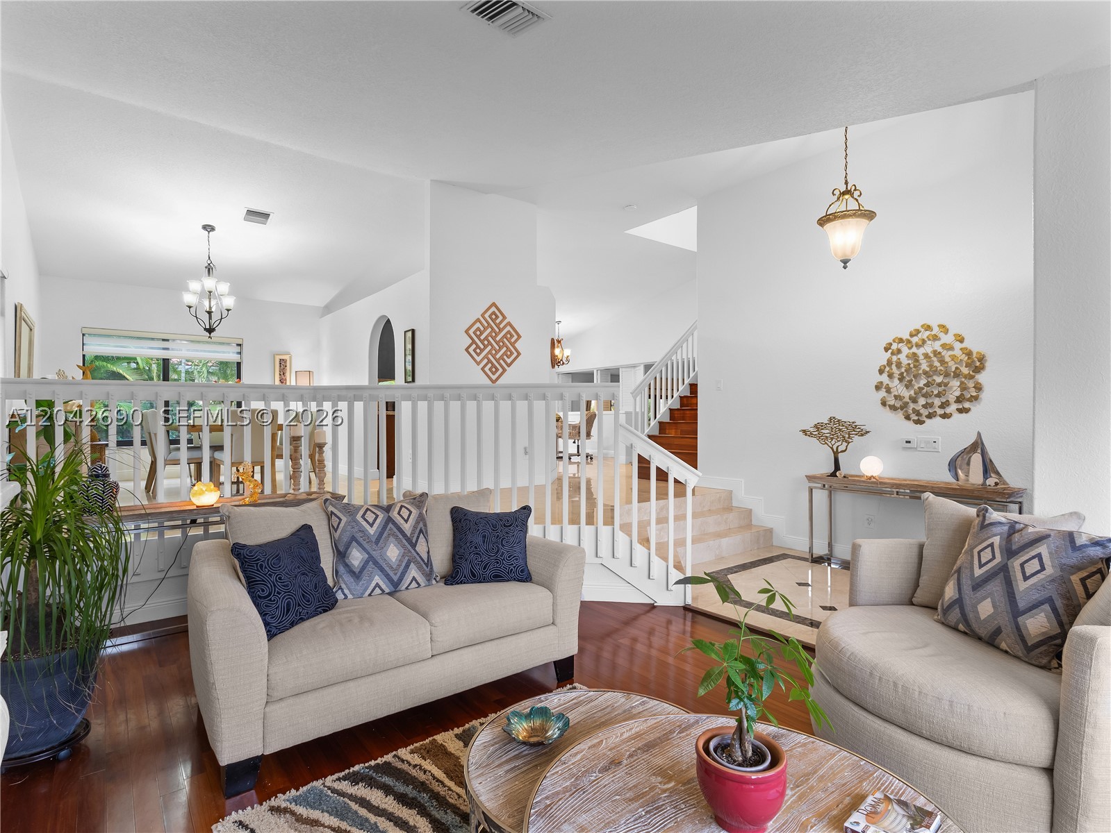 OAK CREEK - Residential
