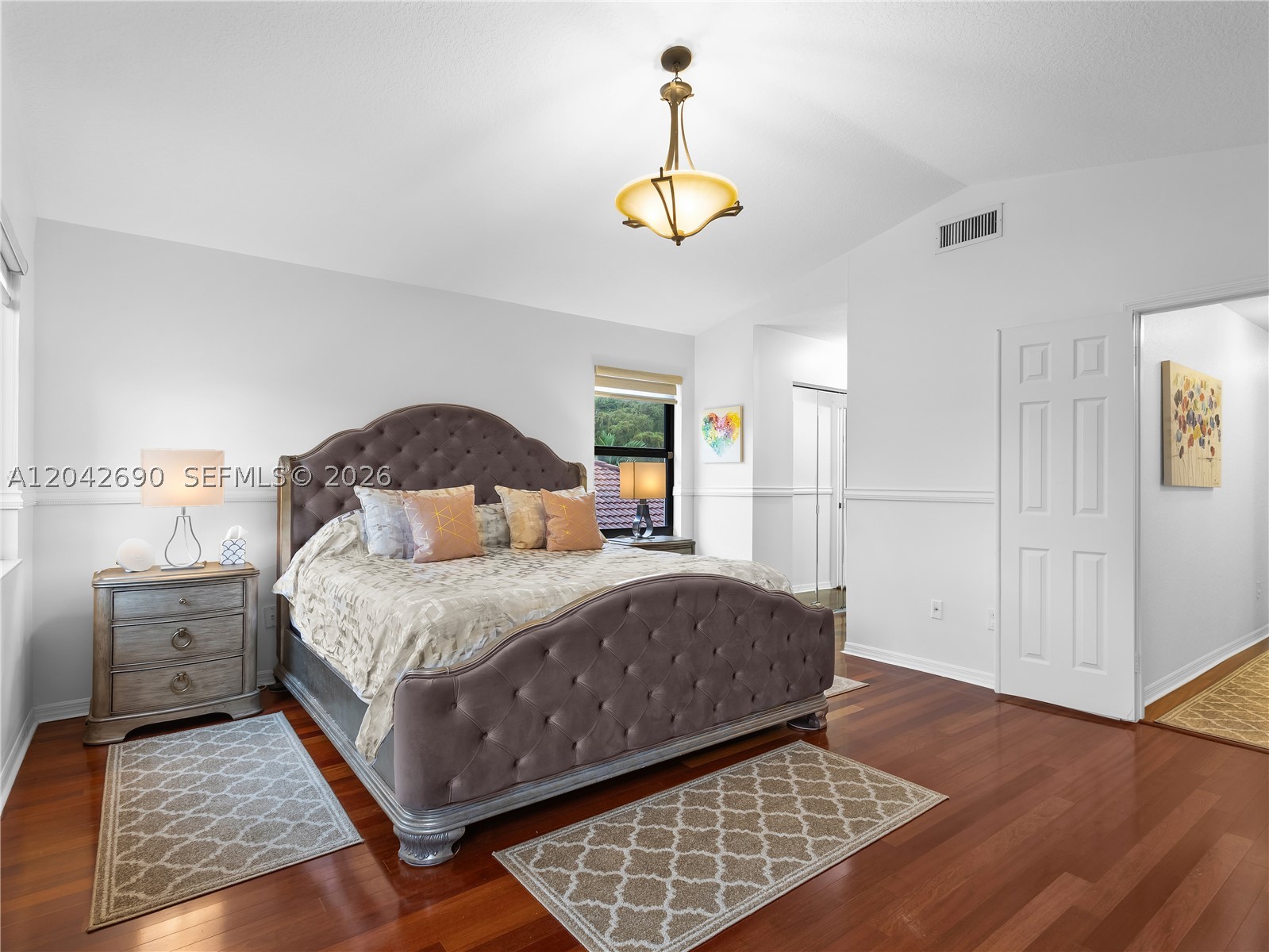 OAK CREEK - Residential
