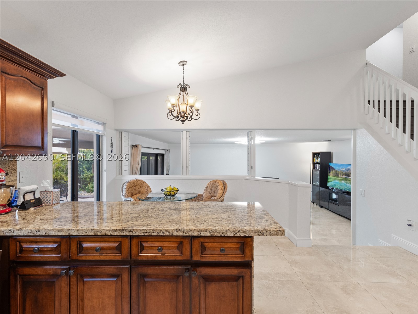 OAK CREEK - Residential