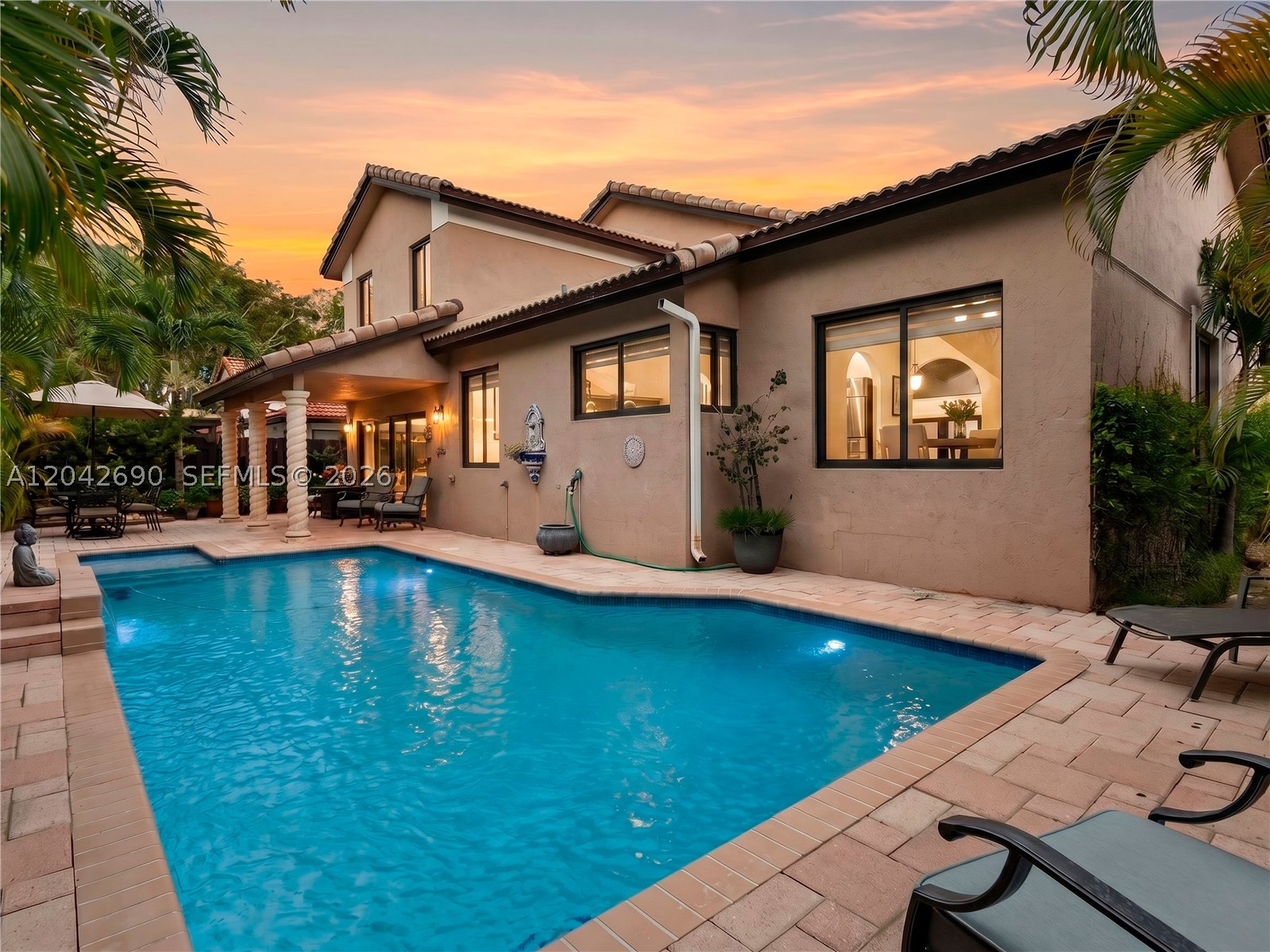 OAK CREEK - Residential