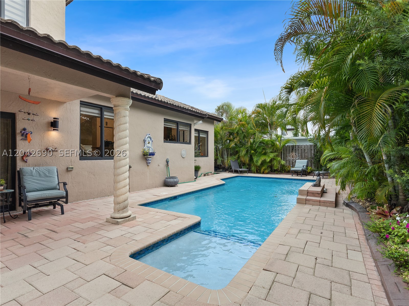 OAK CREEK - Residential