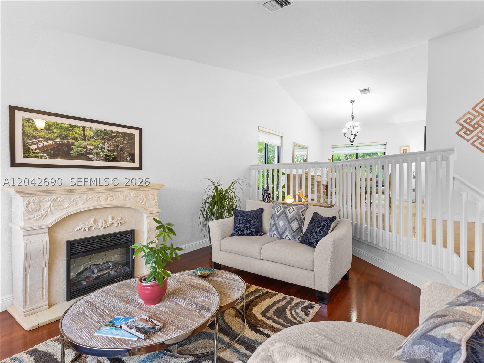 OAK CREEK - Residential