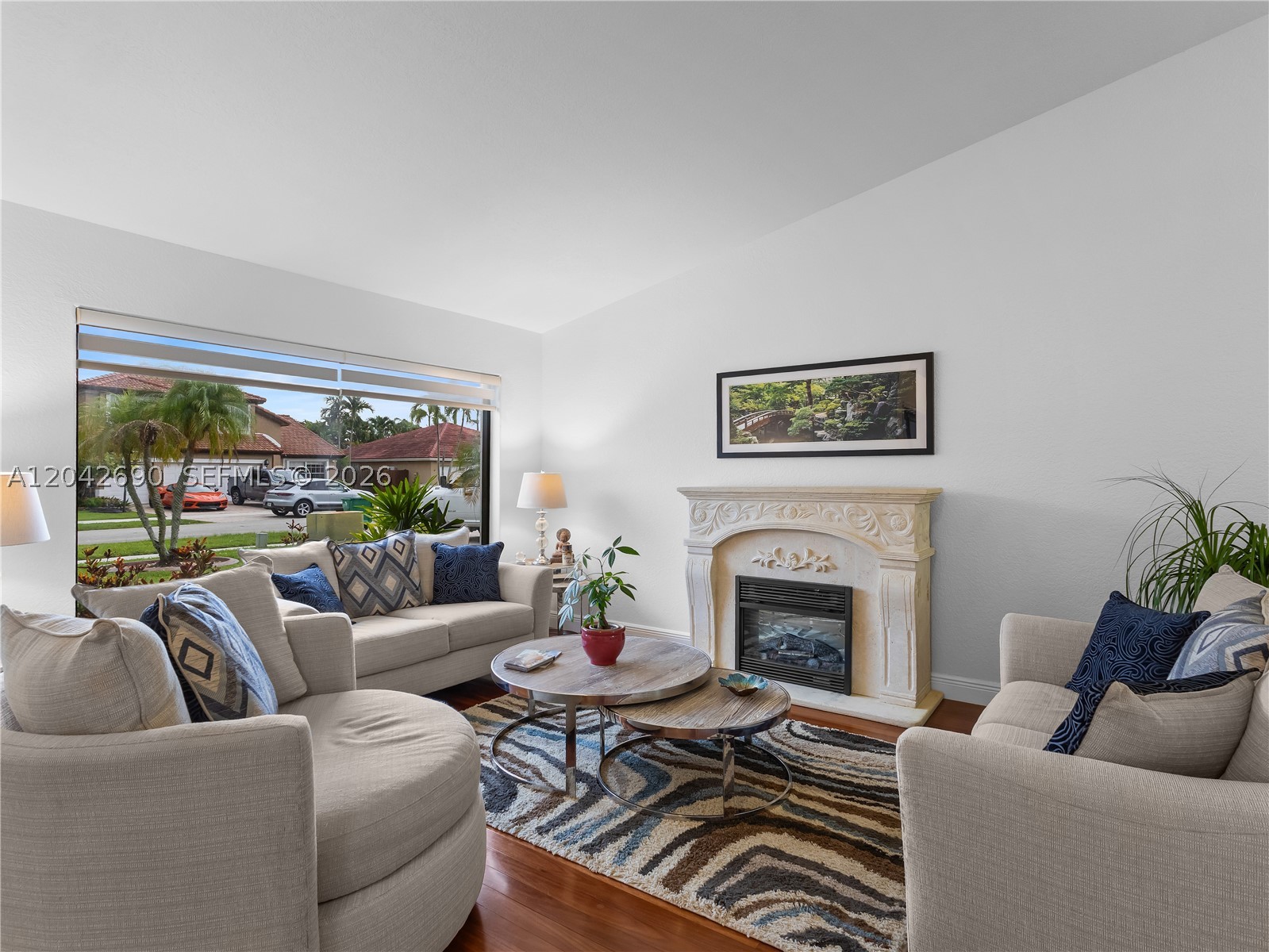 OAK CREEK - Residential