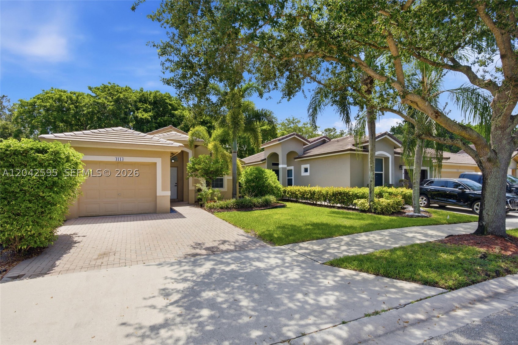 SAPPHIRE SHORES-SAPPHIRE S - Residential