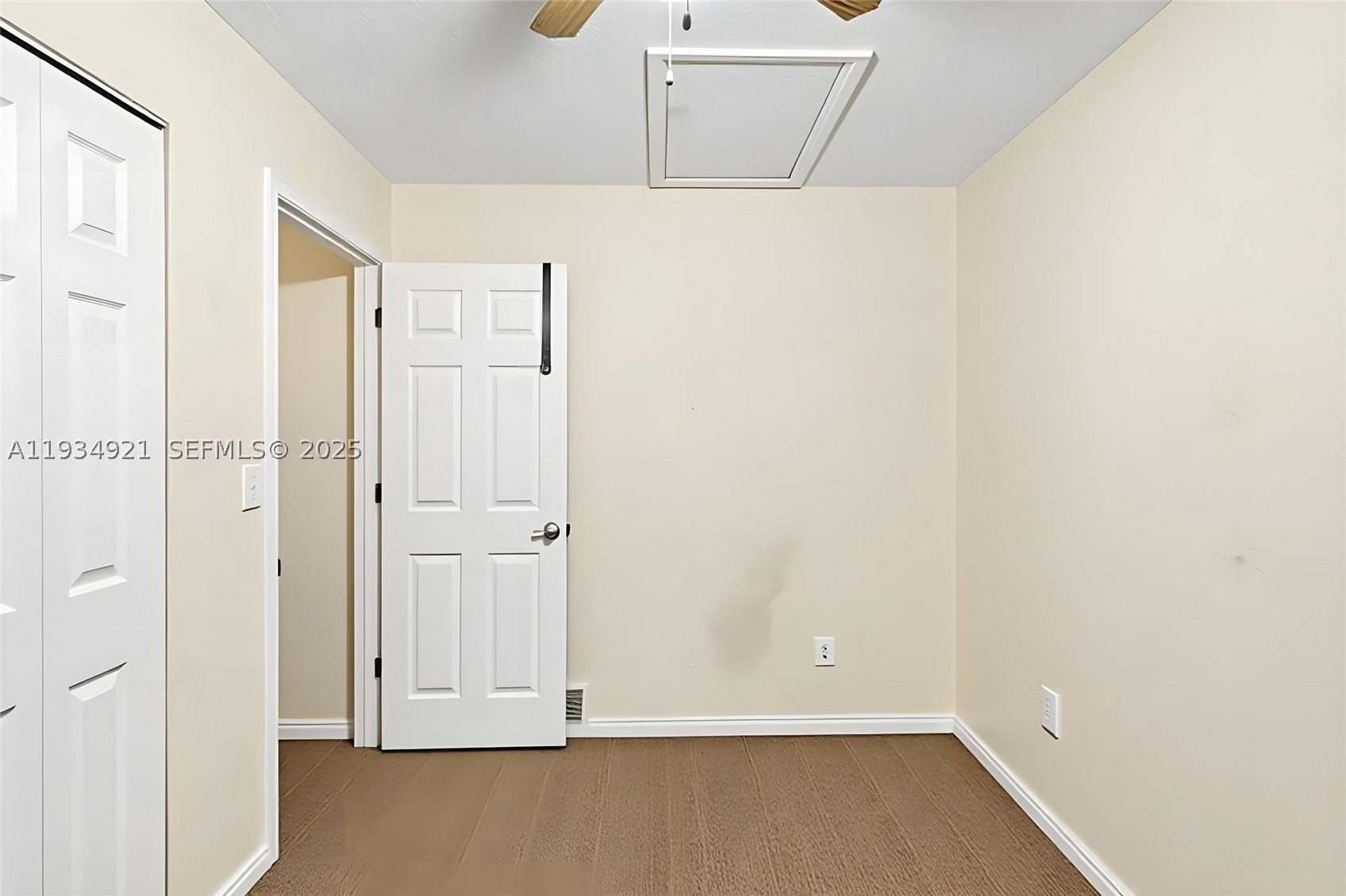 THE OAKS AT WILDWOOD - Residential Income