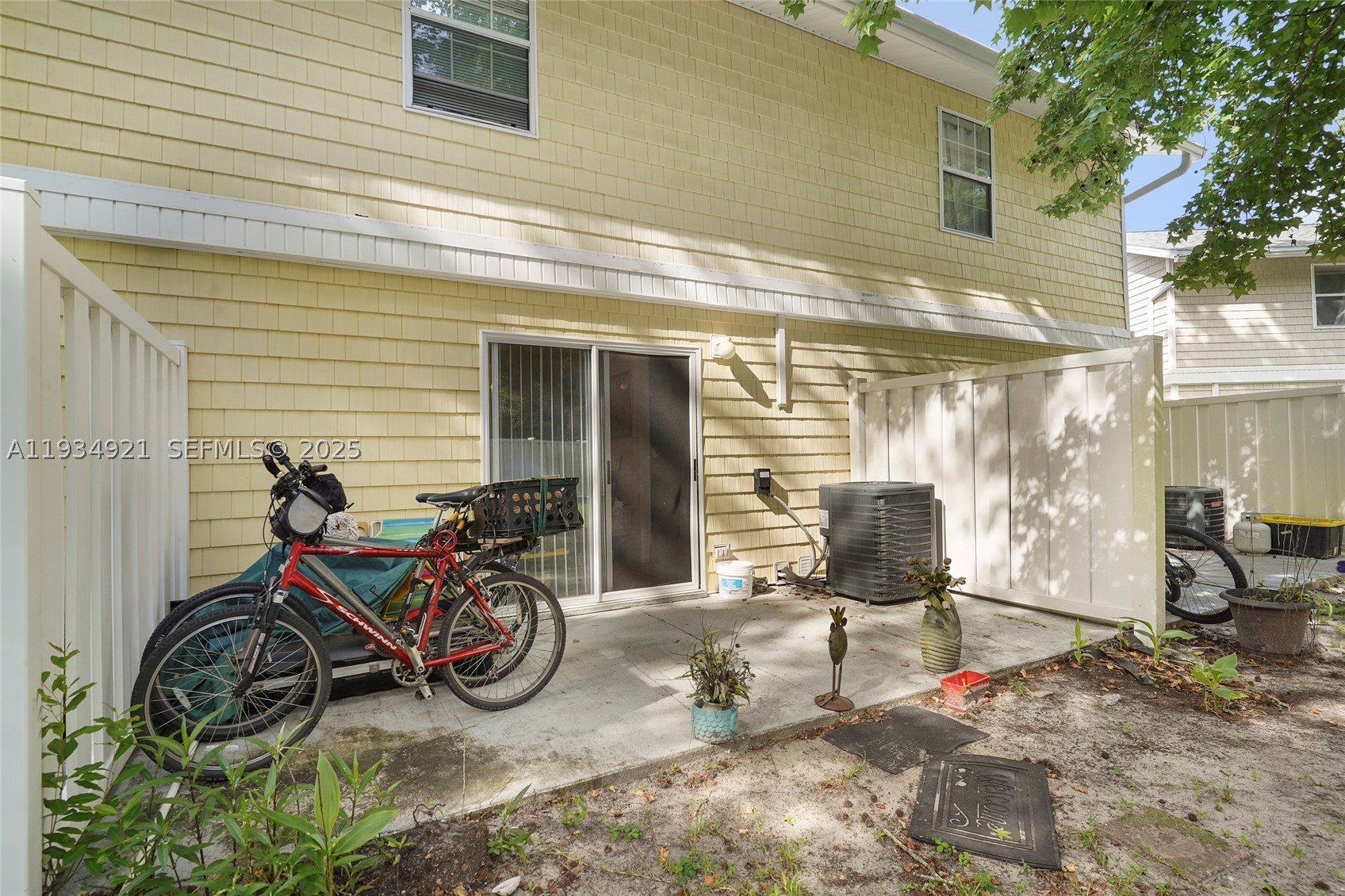 THE OAKS AT WILDWOOD - Residential Income