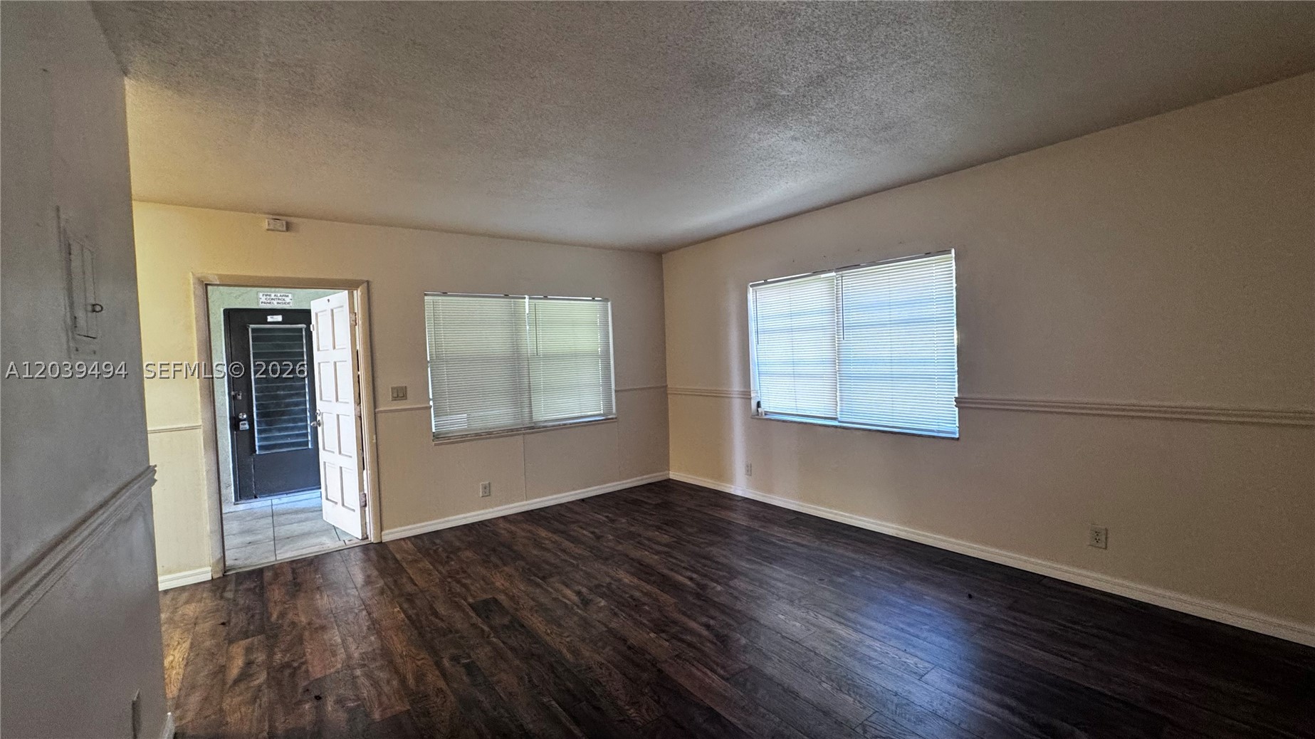 OAK PARK I CONDO - Residential