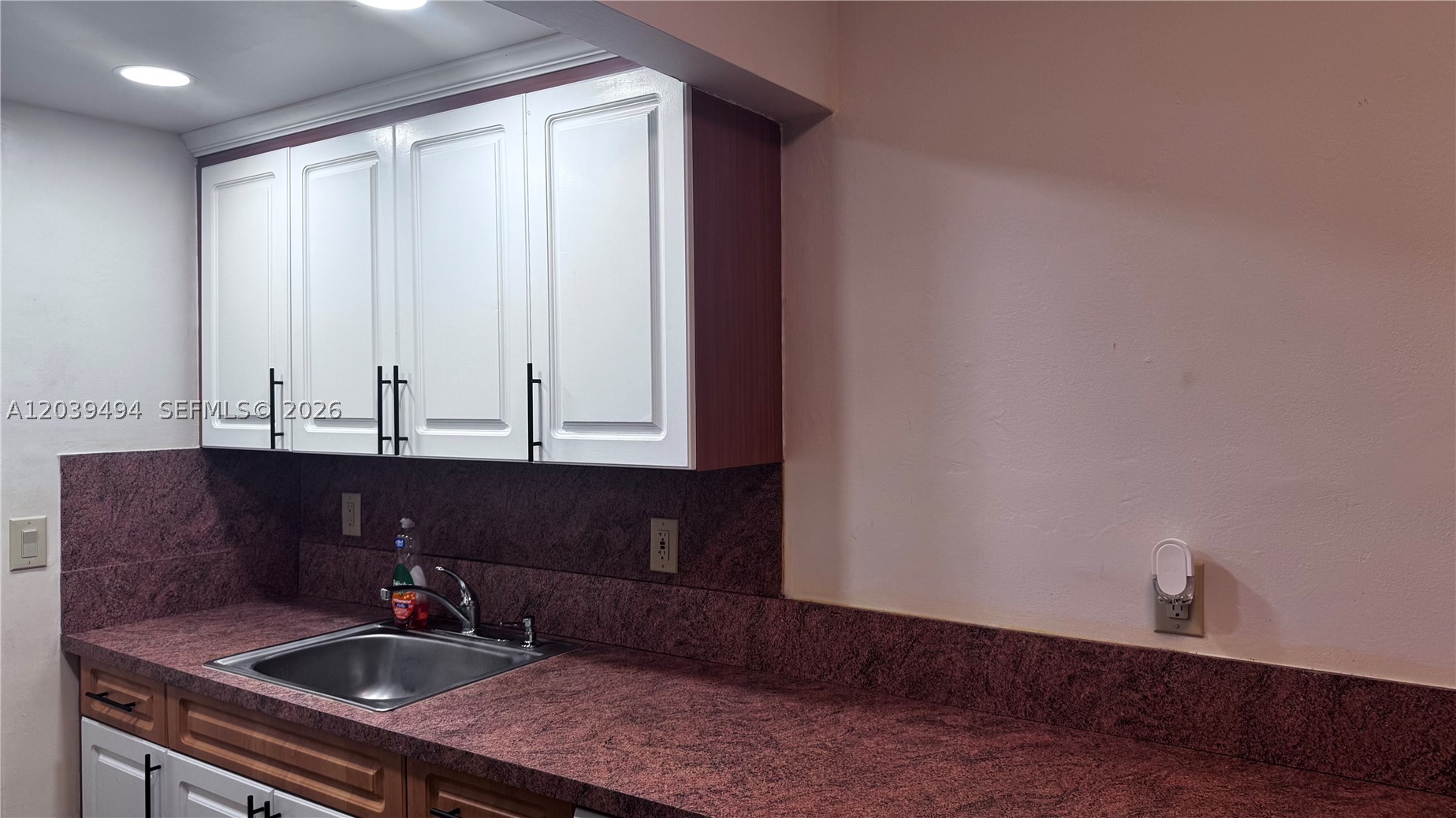 OAK PARK I CONDO - Residential